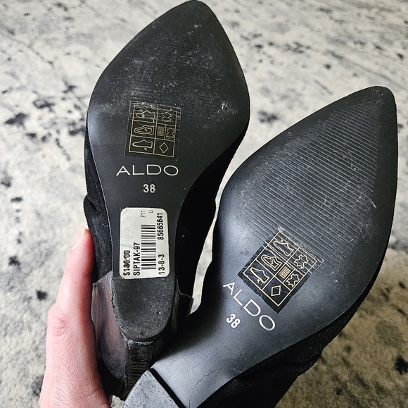 Sz 38 or sz 7.5 LEATHER Wedge Ankle Boot - Picture 10 of 10